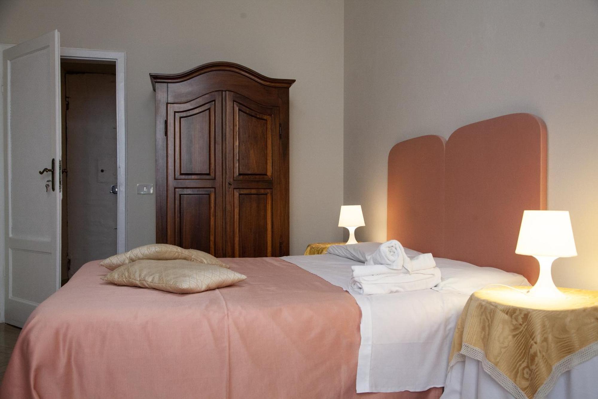 Le Violette Hotell Lucca Exteriör bild
