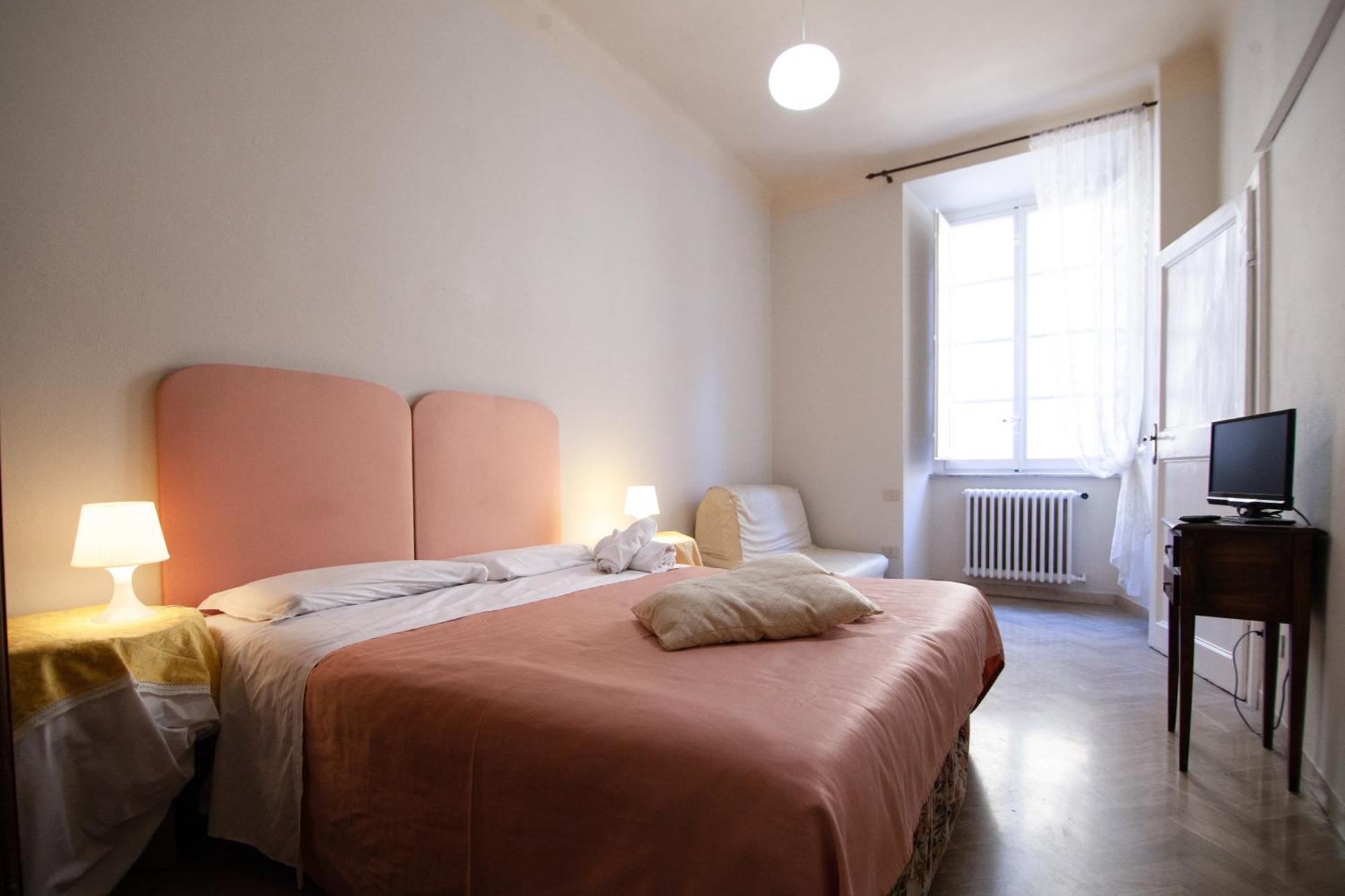 Le Violette Hotell Lucca Exteriör bild