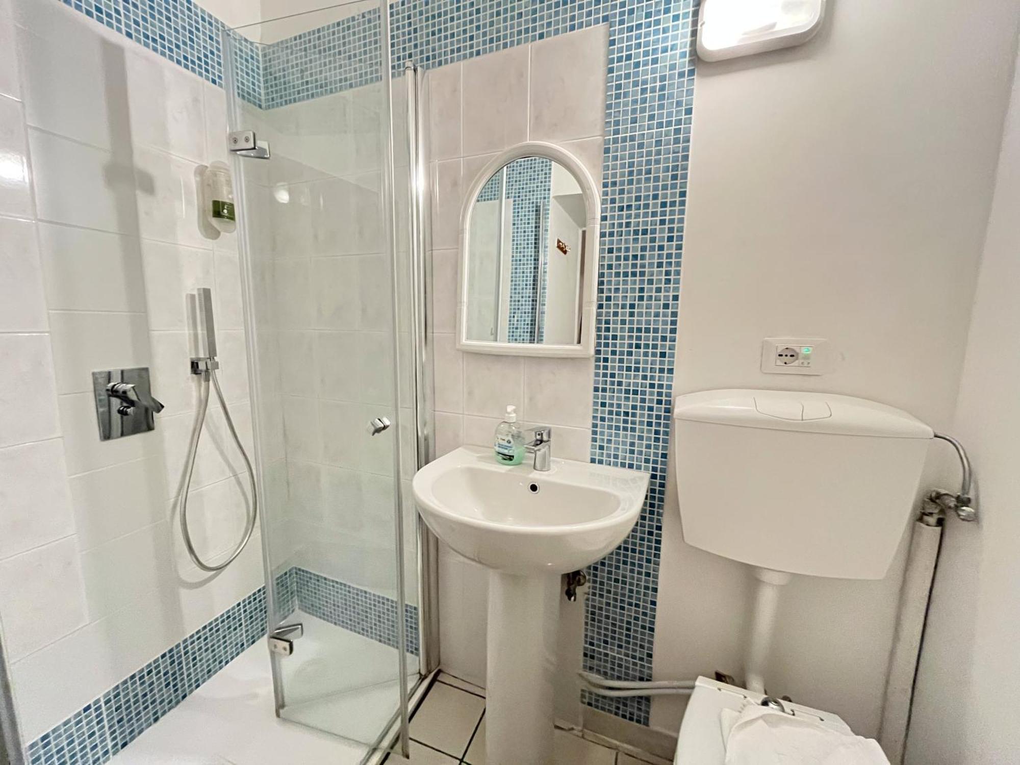 Le Violette Hotell Lucca Rum bild